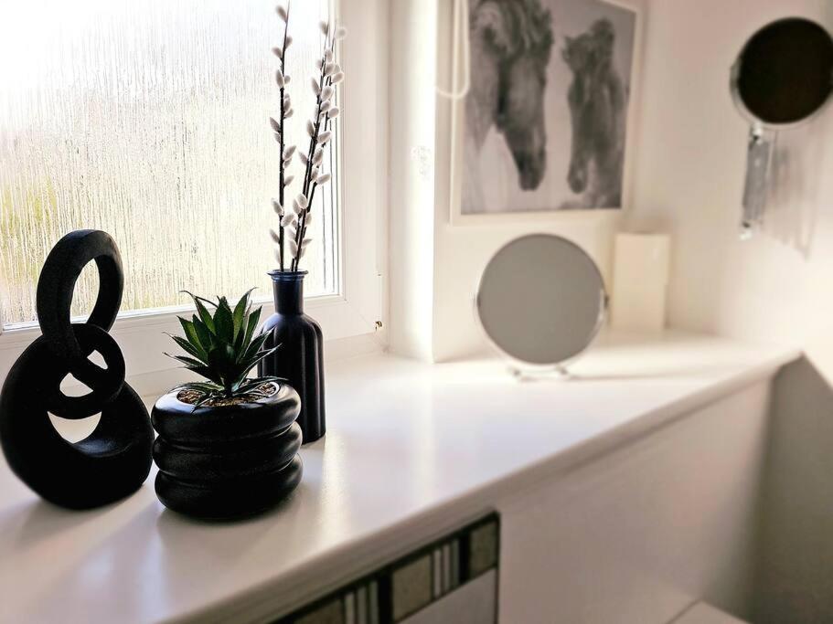 Modern 5 Bedroom Townhouse With Free Parking Glasgow Dış mekan fotoğraf